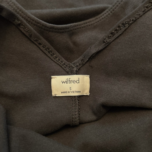 Wilfred Women's Small Bodysuit Black Sheer Longsleeve‎ Round Neck Slit Back (16) - Picture 7 of 8